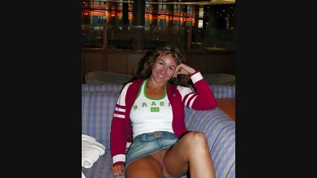 Deluxe skinny teen trouble baise avec film porno gratuit transexuel des trous proches 107