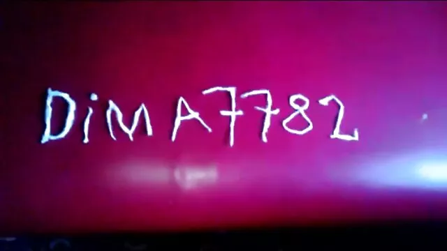 Beauté hollandaise aux feux rouges doigts film porno transexuel gratuit en suçant