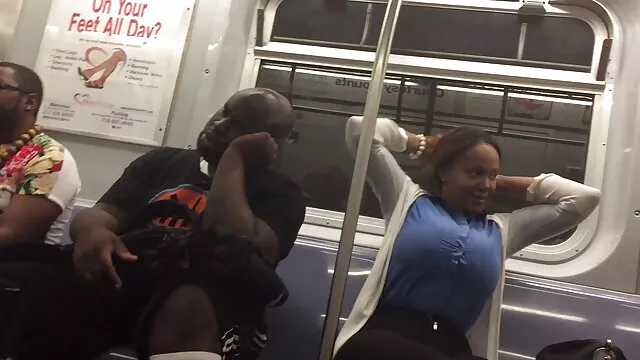 Je porno dingue trans vais branler ta bite rapidement et fort JOI