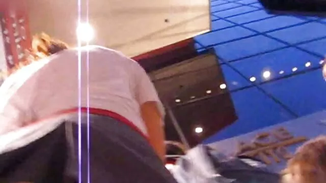 Belle pute euro se film porno de trans fait prendre en levrette