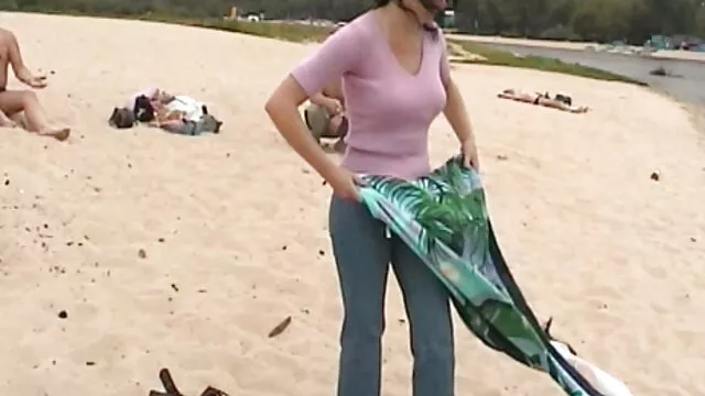 Donkey Dick Teen BAISE le petit nerd d'un film porno de transexuel collège latina